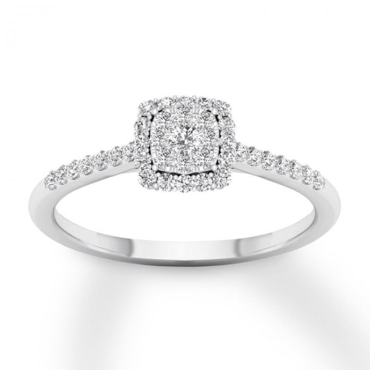 Diamond Engagement Ring 1/4 ct tw Round-cut 10K White Gold