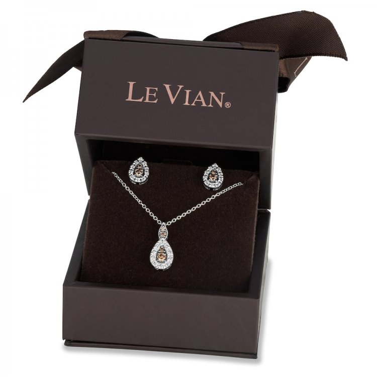 Le Vian Diamond Boxed Set 3/8 ct tw 14K Vanilla Gold